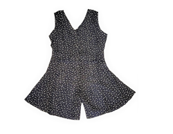 Zeige Details für Sommerkleid schwarz Bermudakleid Strandkleid  Bild von Sommerkleid schwarz Bermudakleid Strandkleid